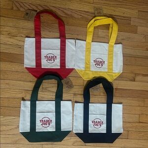 Trader Joe's Canvas Tote Bags Set
